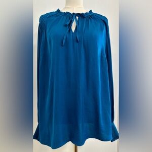 Joie Blue Long BSleeve Top with Smocking Detail 1X SKU 13